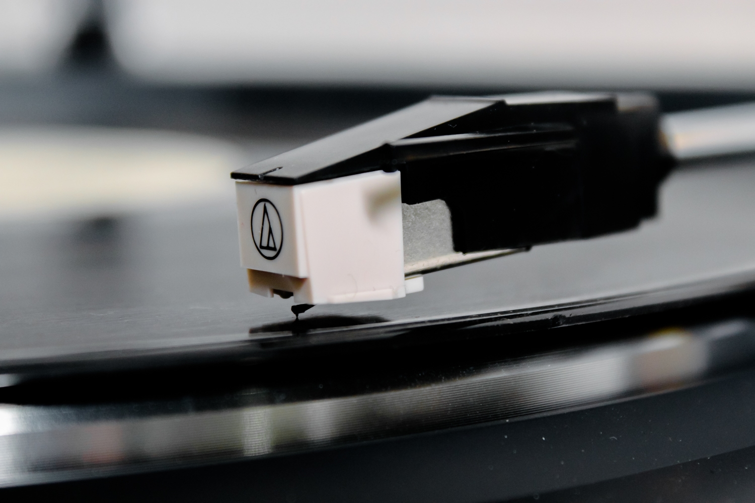 Вініловий програвач Вініловий програвач Audio-Technica AT-LP60x, автоматичний Уцінка - Зображення 2