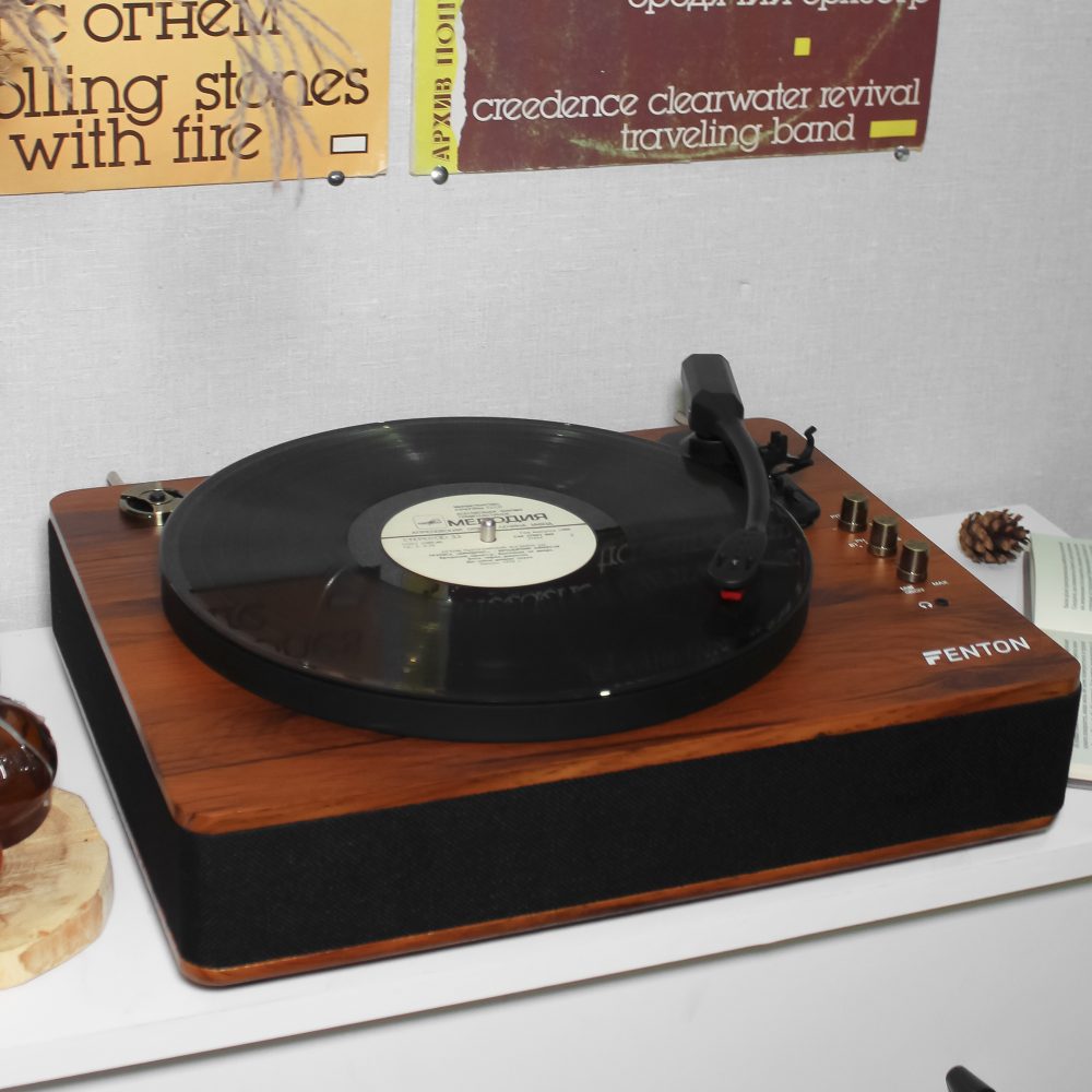 Вініловий програвач Fenton TT Classic Plus Wood з Bluetooth, USB (без кришки)