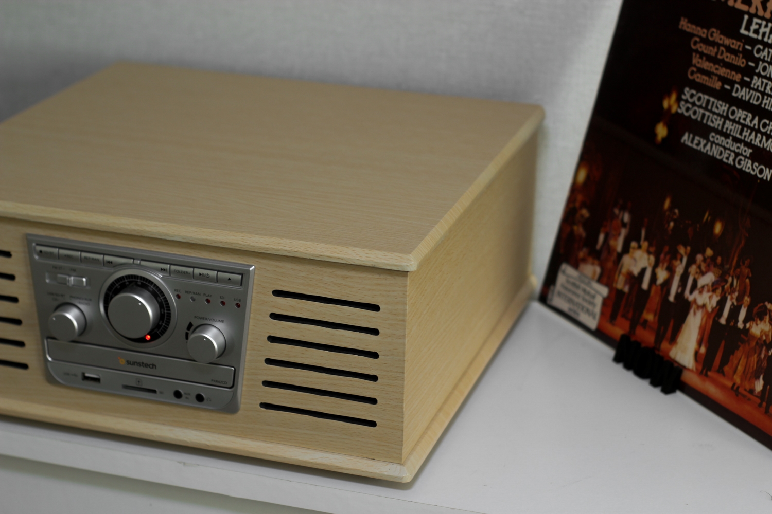 Вініловий програвач Sunstech PXR42cd з CD, FM-радіо, Bluetooth, USB, SD, AUX - Зображення 8