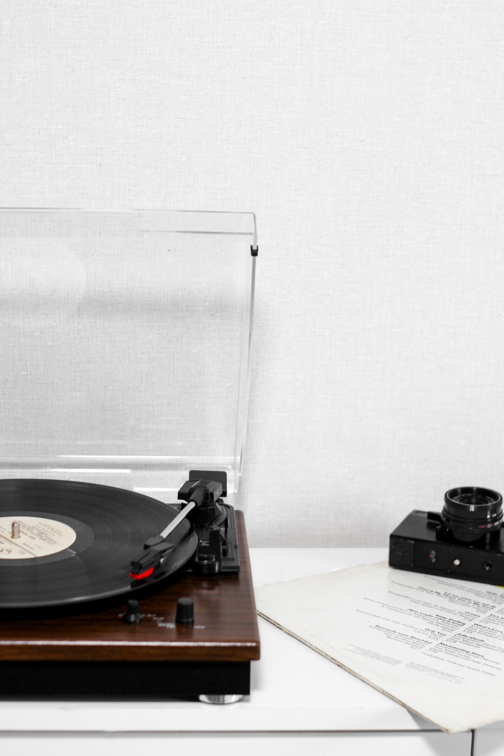 Вініловий програвач Audizio Dark Wood з Bluetooth IN OUT, відтворює всі платівки, колонки вбудовані в дно Уцінка - Зображення 2