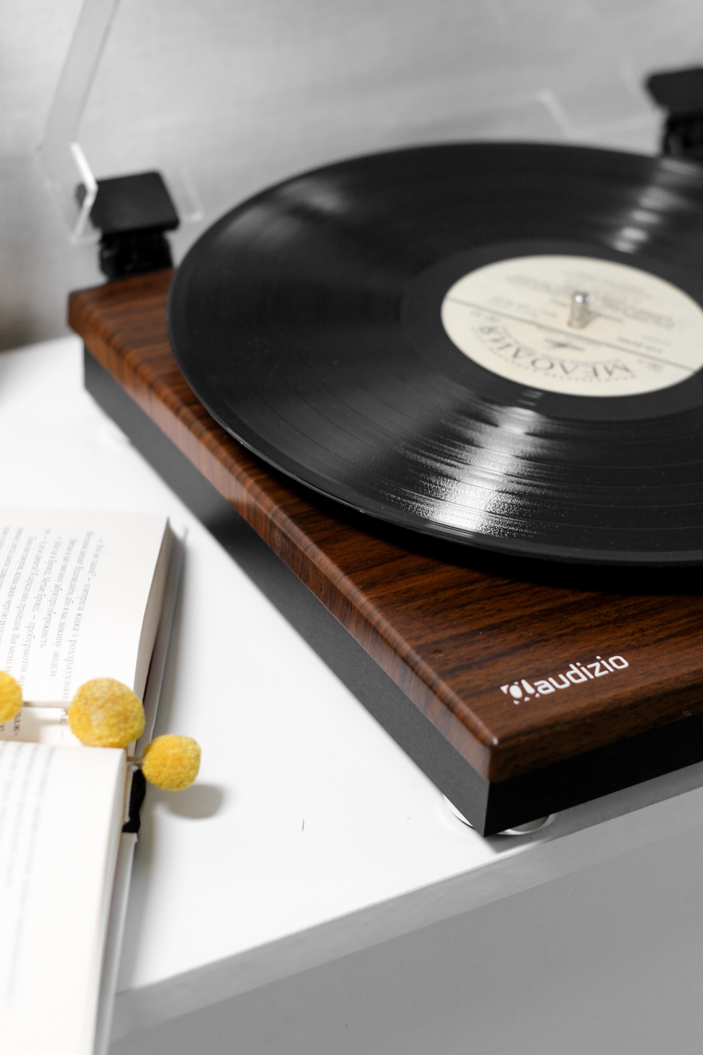 Вініловий програвач Audizio Dark Wood з Bluetooth IN OUT, відтворює всі платівки, колонки вбудовані в дно Уцінка - Зображення 4