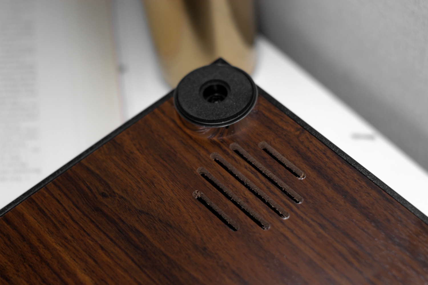 Вініловий програвач Audizio Dark Wood з Bluetooth IN OUT, відтворює всі платівки, колонки вбудовані в дно Уцінка - Зображення 8