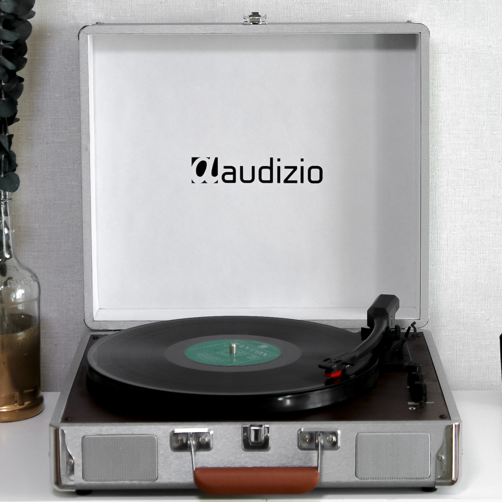 Вініловий програвач Audizio Billy Bob Silver з Bluetooth Уцінка