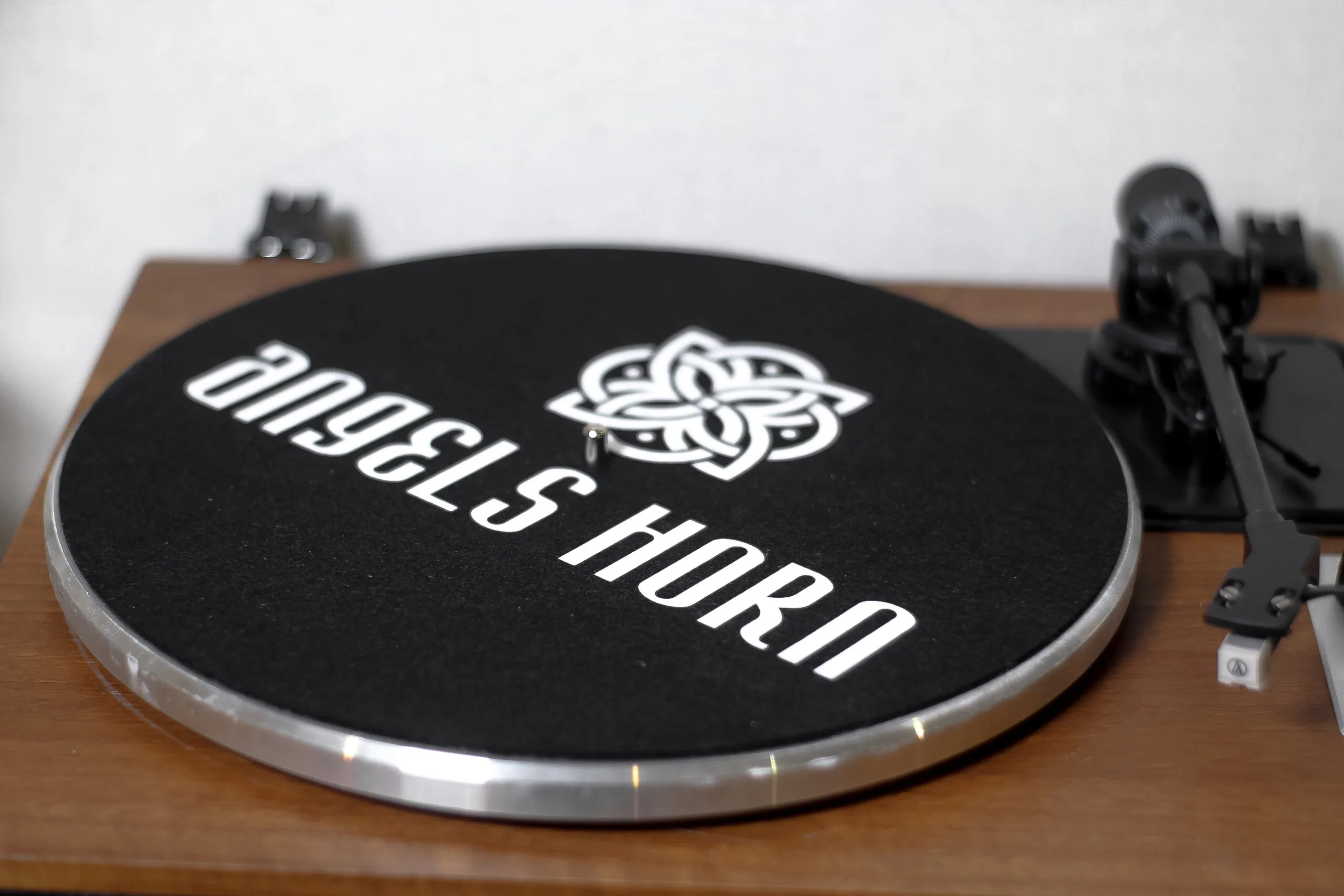 Вініловий програвач Angel Horn Wood з Bluetooth, голка Audio-Technica, повнорозміний диск, вбудовані динаміки, противага тонарма - Зображення 5
