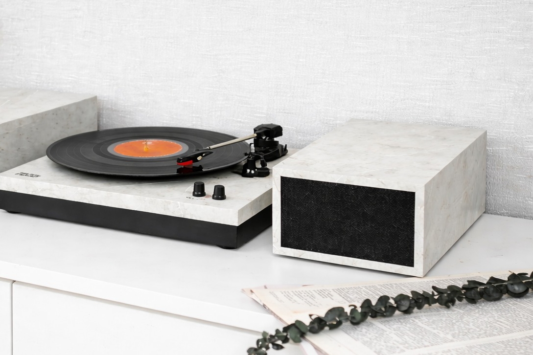 Вініловий програвач Fenton TT Classic Marble з Bluetooth з колонками 50 Вт (колонки в комплекті) без кришки - Зображення 4