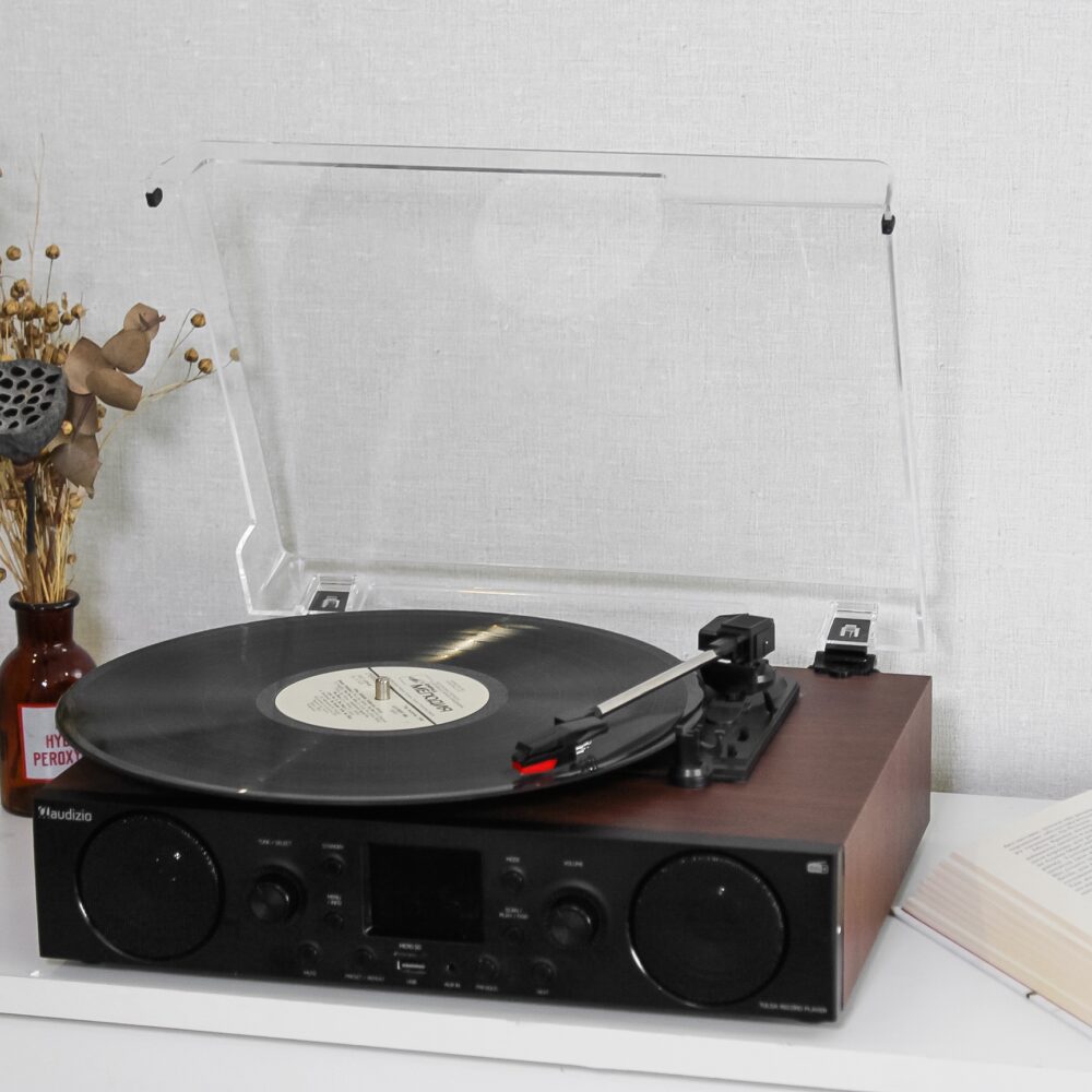 Вініловий програвач Audizio Tulsa з Bluetooth, USB з вбудованими динаміками для всіх платівок