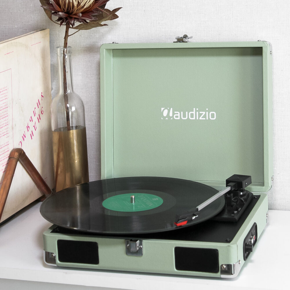 Вініловий програвач Audizio RP111 Green, працює від PowerBank та мережі