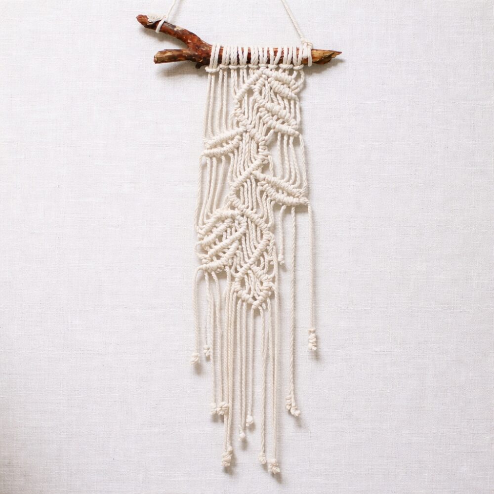 Натуральне настінне панно макраме Handmade Leafs з листочками, 25 * 70 см в етно стилі, бохо (5802)